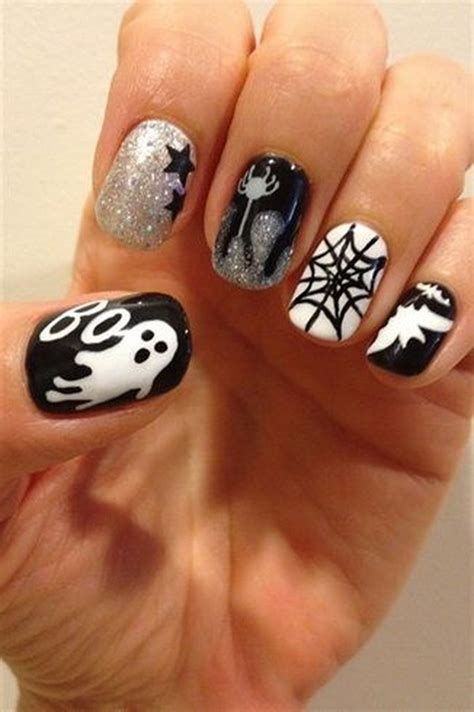 50 Spooky Halloween Nail Art Designs For Creative Juice