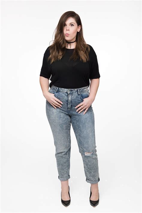 Mom Jeans qué son y cómo lucirlos Project Glam