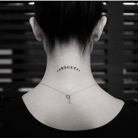 37 Cute Mini Tattoos Of Moon And Stars For Women