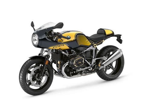 If we talk about bmw r nine t racer engine specs then the petrol engine displacement is 1170 cc. 2019 BMW R nineT Racer Guide • Total Motorcycle