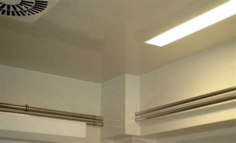 Wenn sie für die geländer ebenfalls holz aussuchen, wird das ganze viel abgeschlossener wirken. Deckenverkleidungen - Kunststoff/Edelstahl/Polyester - www ...