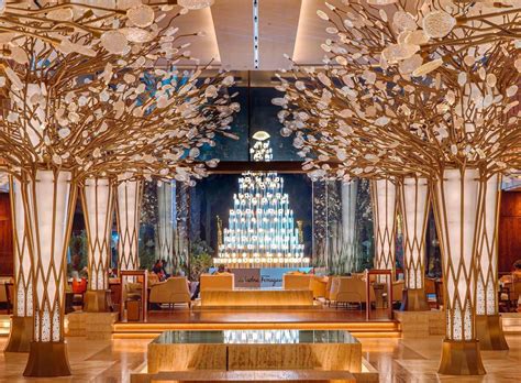 Mandarin Oriental Jumeira Dubai Sets The Holiday Mood With Its