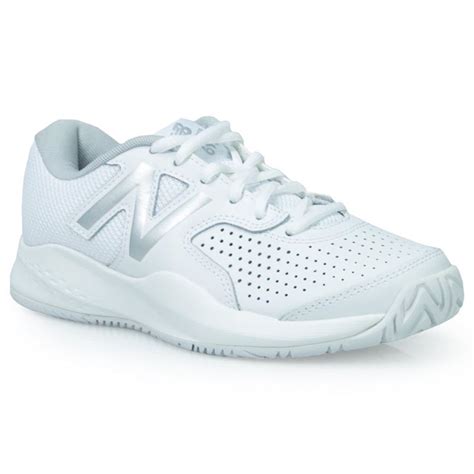 Generally, women tend to select lightweight shoes with high performance and durability. New Balance WC696WT3 (B) Womens Tennis Shoe | WC696WT3-B