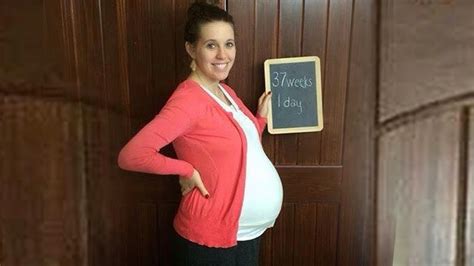 37 Weeks Counting Jill Duggar Shows Off Baby Bump In New Photos