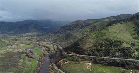 Kaweah River Flowing Through The Slick Rock Recreation Area Of Sequoia