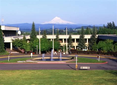 top 10 colleges in vancouver wa