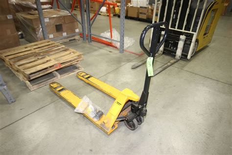 Uline 5500 Lb Capacity Hydraulic Pallet Jack Mn H 1043 With Aprox