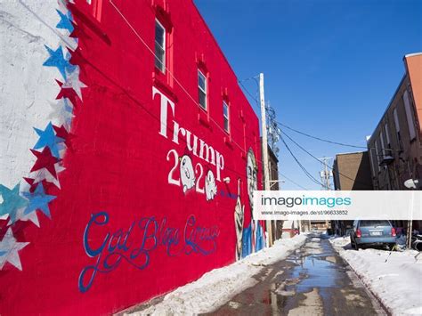 February 1 2020 Boone Iowa U S A Mural Supporting President Donald