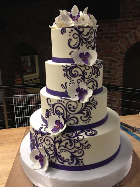 35 Attractive Wedding Cakes Pictures For Your Big Day Waracake