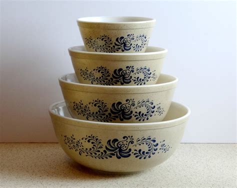Vintage Pyrex Homestead Mixing Bowl Set Of 4 From 1970s Tan Etsy