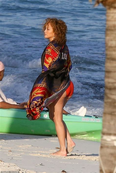 Jennifer Lopez Exclusive Sizzles In Itty Bitty Red Bikini Jennifer Lopez Red Bikini Jennifer
