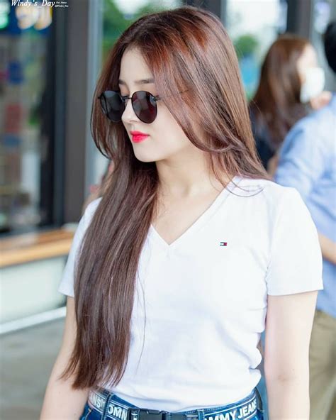Here Are Female K Pop Idols So Beautiful They Make A Casual Outfit Look Glam Koreaboo