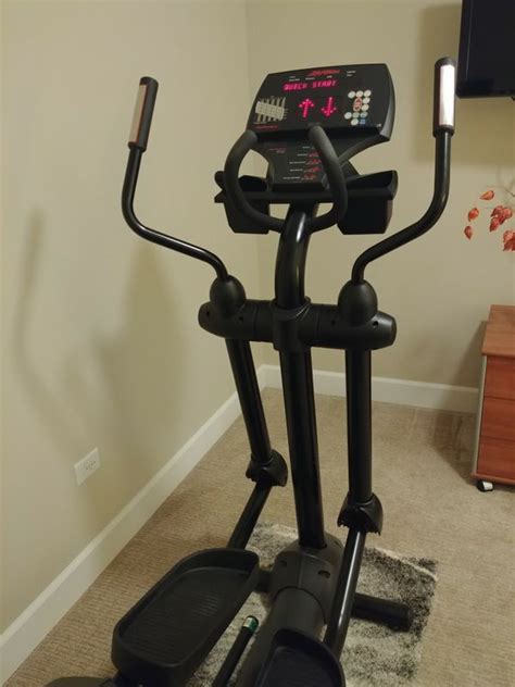 Elliptical Trainer Machine Life Fitness X9 Barely Used New Was