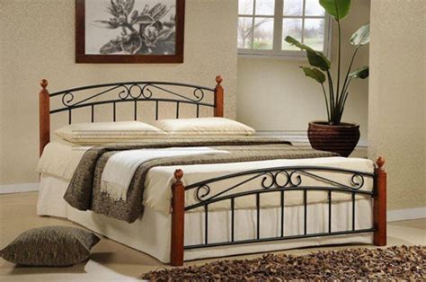 Sweet Home Metal Bed With Wood Post Ml 07 China Home Furniture
