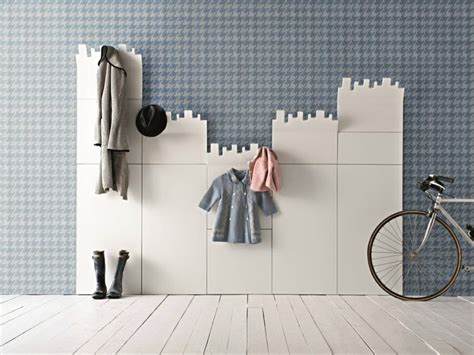 Deshalb haben wir für dich design garderoben zusammengestellt, die deinen persönlichen stil unterstreichen. Wandgarderobe Design - 55 moderne Flurmöbel