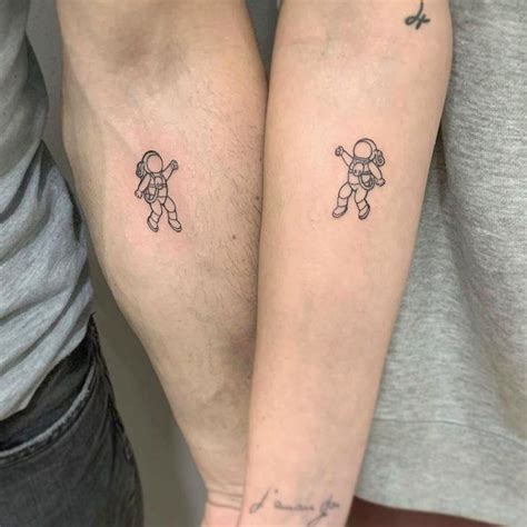72 creative matching best friend tattoos in 2020 that are super cute ecemella tatuagem casal