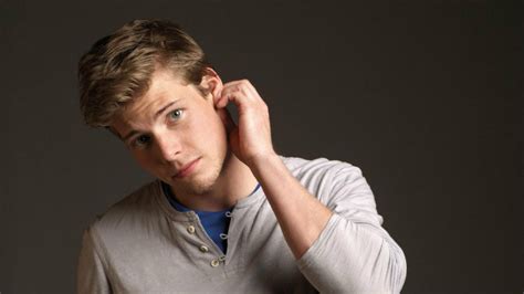 Hunter Parrish Com Papel Recorrente Em Quantico Séries Da Tv