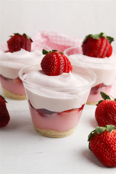Easy Strawberry Pudding Parfait Cups Simple Desserts Recipe Snacks