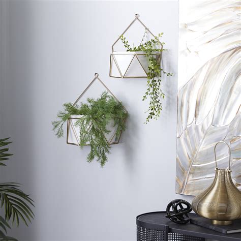 Decmode Geometric Gold And White Metal Wall Planters Set Of 2 12 15