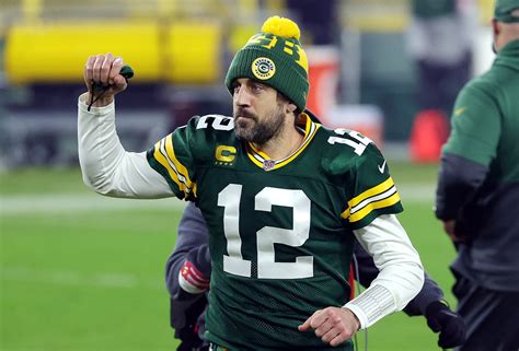 Aaron Rodgers Reportedly Wants Out Of Green Bay After Contract