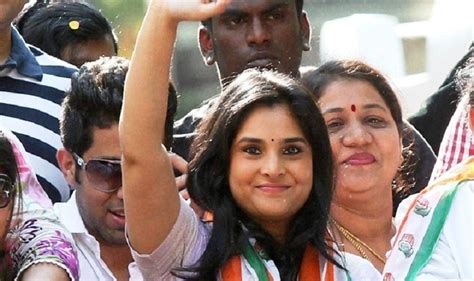 Kannada Actor Politician Ramya Faces Sedition Charges For Her Pakistan Not Hell Remark India Com