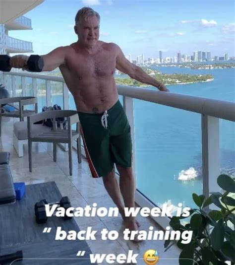 Gma S Sam Champion Turns Heads With Shirtless Workout Photos And Wow Hello