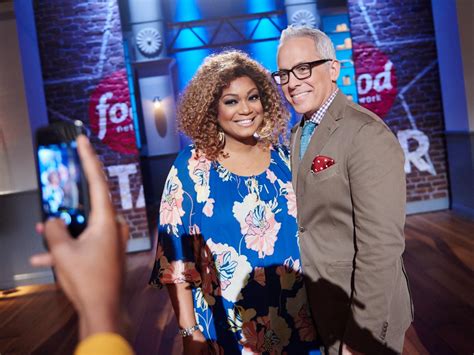 It airs on the food network in the united states. New Photos: Go Behind the Scenes of Food Network Star ...