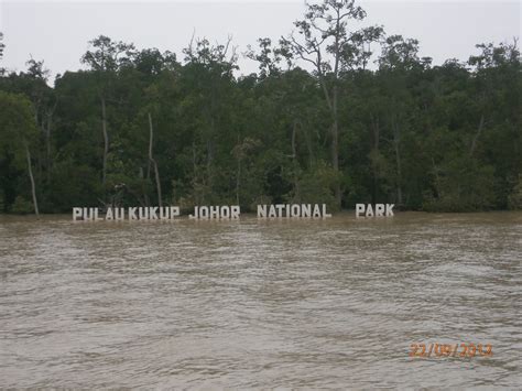 Taman negara pulau kukup ialah sebuah taman negara yang terletak di pulau kukup, pontian, malaysia. Cikgu Zaman's Blog: Tanjung Piai dan Pulau Kukup