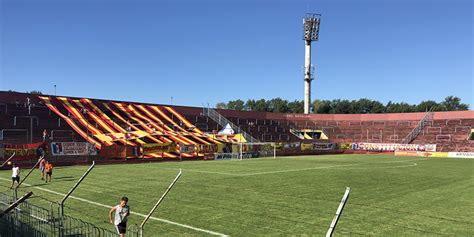 Match previews april 2, 2021. De Groundhop: Racing Club - Godoy Cruz - Staantribune
