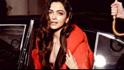 Move Over Priyanka Chopra Vanity Fair Labels Deepika Padukone As