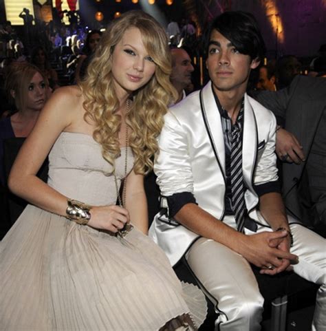 Check spelling or type a new query. Teen's Secrets: #Destaque da Semana:Taylor Swift