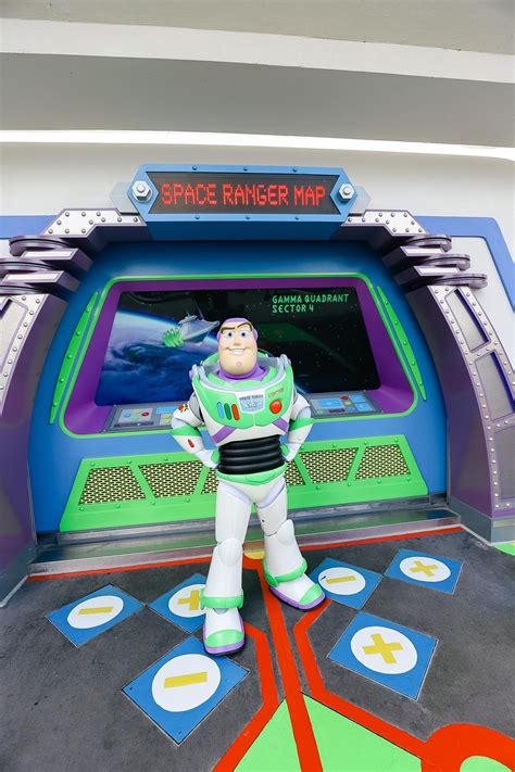 Meet Buzz Lightyear At Disney World