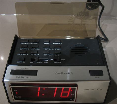 Micronta Vox Clock 3 Radio Shack Digital Talking Radio