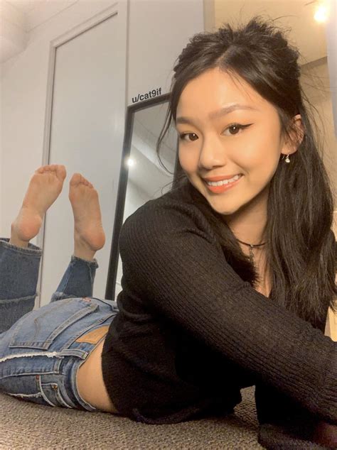 17 Best Ucat9if Images On Pholder Verified Feet Feet Toes And Socks And Realasians