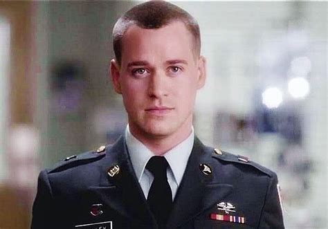 George o'malley in the pilot of grey's anatomy and also me screaming at the writers of last. Pin by Grey´s George O`Malley on T. R. Knight ️ | Greys ...