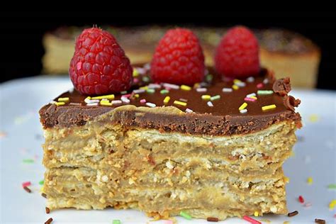 La receta es parecida, por no decir igual, a la que hacía mi abuela cuando era pequeño. Receta para hacer tarta de la abuela casera