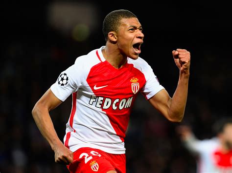 Aug 25, 2021 · real madrid has reportedly bid almost $190 million to bring kylian mbappe to the bernabeu, and the world cup champion is said to want the move. AS Monaco wants up to £125 million for Man United target ...