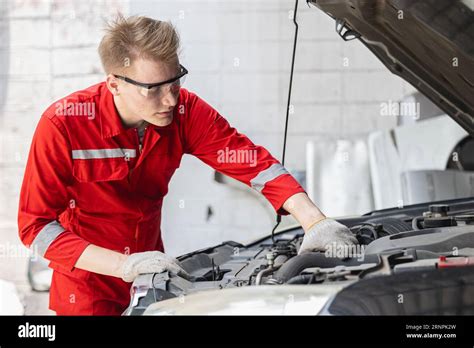 Portrait Happy Garage Mechanic Male Worker Working Fix Service