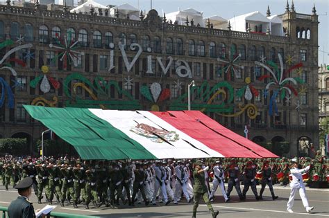 Vas Al Desfile Del Domingo Esto Es Todo Lo Que Tiene Que Saber Sigue Aqu La Transmisi N