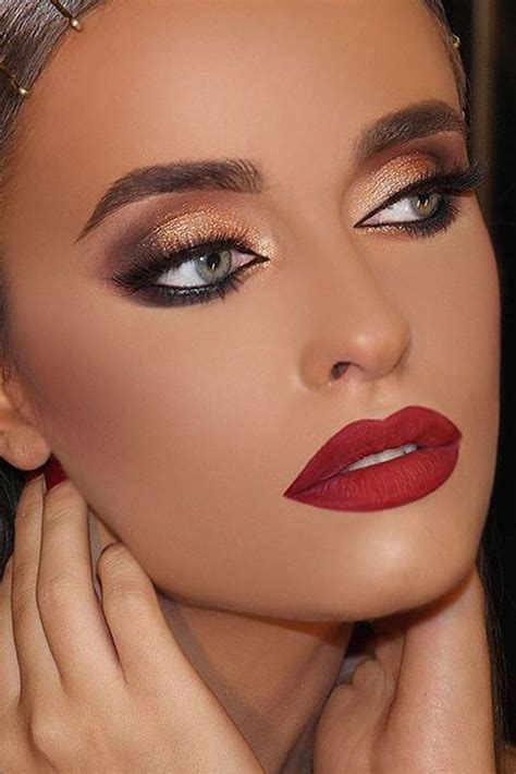 48 Red Lipstick Looks Get Ready For A New Kind Of Magic Red Lip Makeup Red Lipstick Makeup