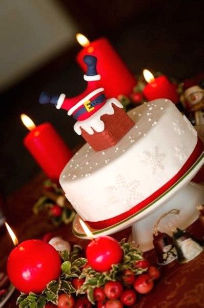 This type of fruitcake is made differently in every household: 55 Tempting Christmas Cake Designs - Pink Lover