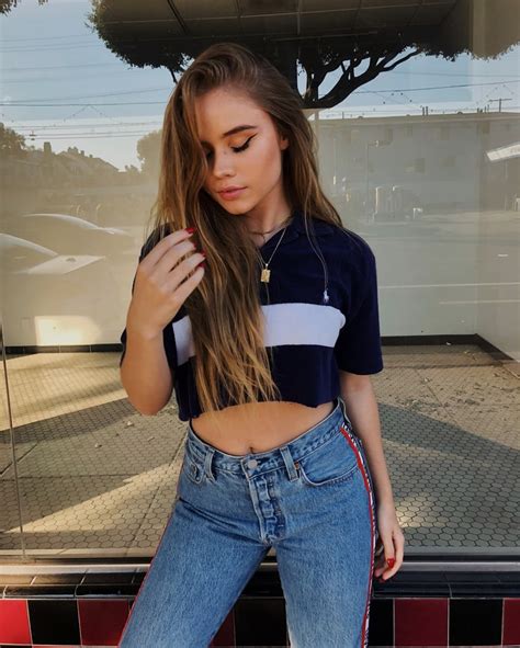 Picture Of Lexee Smith