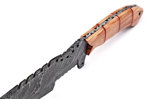 9 Full Tang Hand Forged Damascus Steel Blade Tracker Hunting Knife