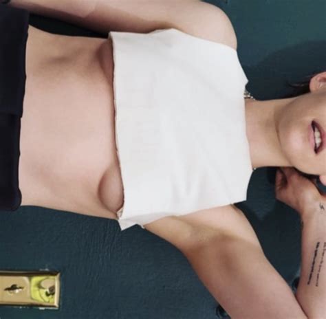 Kristen Stewart Topless And Sexy 2 Hot Photos Thefappening