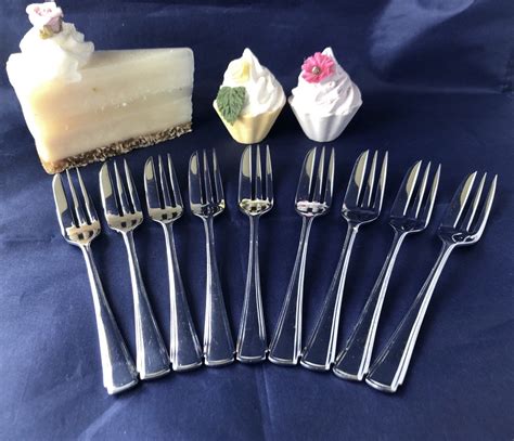 A Set Of 9 Smart Vintage Stainless Chromium Plated Cake Forks Etsy