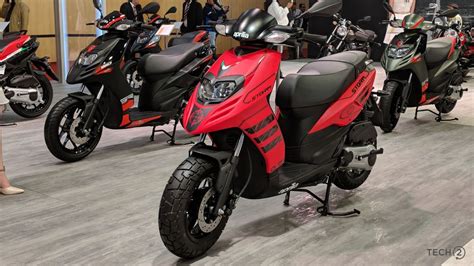 Buy rs aprilia motorcycles & scooters and get the best deals at the lowest prices on ebay! Auto Expo 2018: Aprilia SR 125 scooter launched at Rs ...