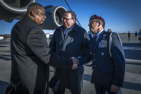 Dvids Images Secdef Arrival In Halifax Image 2 Of 5