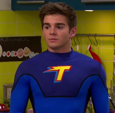 Image Max Thunderman Supersuit The Thundermans Wiki Fandom