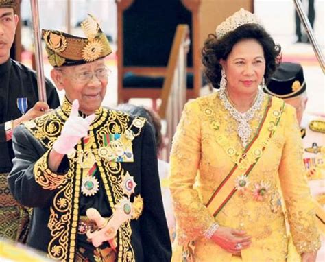 Abdul halim's role is mainly ceremonial. Abdul Halim of Kedah - Wikipedia, the free encyclopedia ...