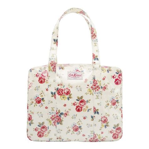Copy Of Cath Kidston Field Rose Large Zip Bag From Only £3000 Daisy